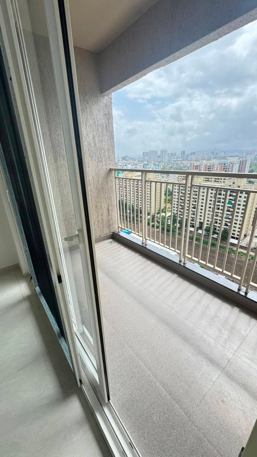 Verified Balcony photo - 2BHK for rent in Pune
