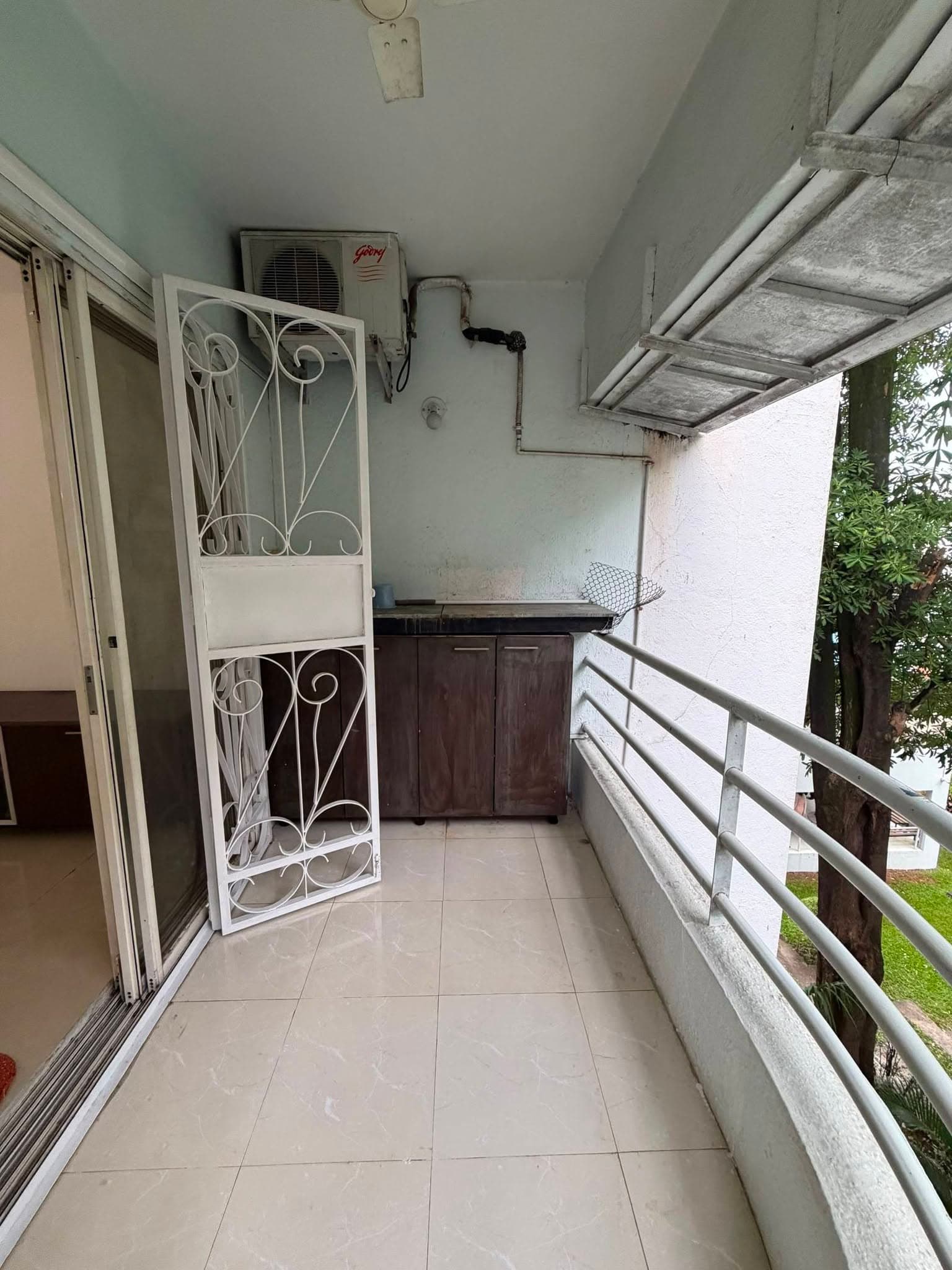 Verified Bathroom 2 photo - 3BHK for rent in Pune