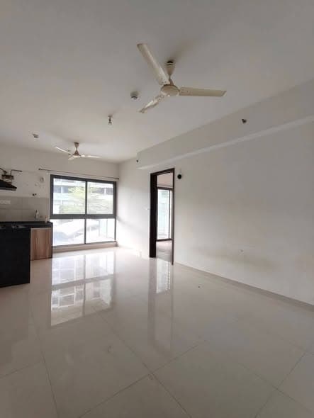 1 BHK Semi-Furnished Flat for Rent
