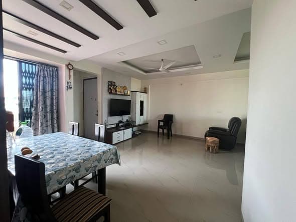 3 BHK Semi-furnished in Kothrud