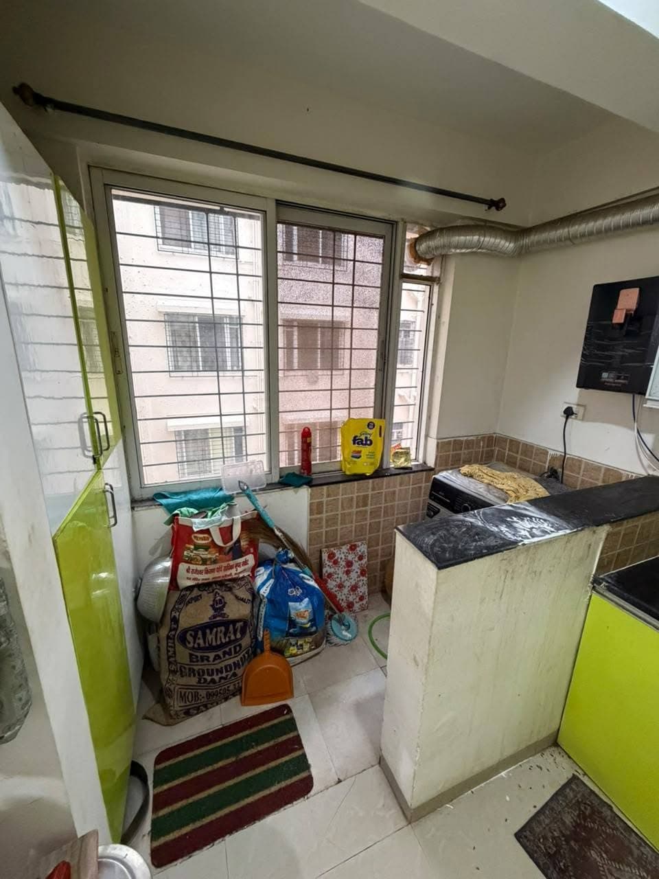 Verified Building / entrance photo - 2BHK for rent in Pune