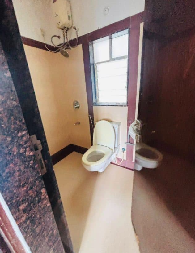 Verified Bathroom 2 photo - 3BHK for rent in Pune